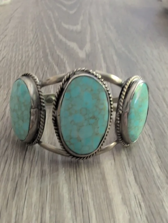Turquoise Stone Triple Oval Silver Cuff Bracelet - Picture 1 of 4